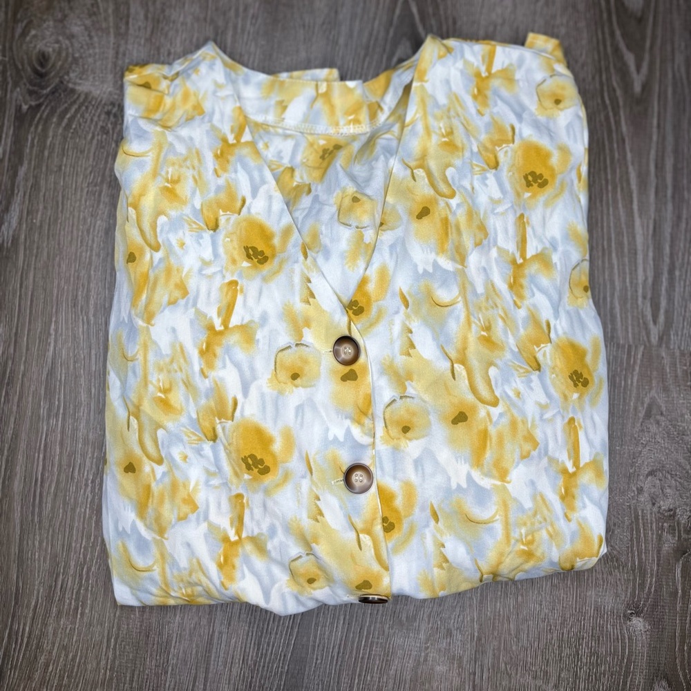 NWOT Yellow floral maxi dress - Picture 3 of 4
